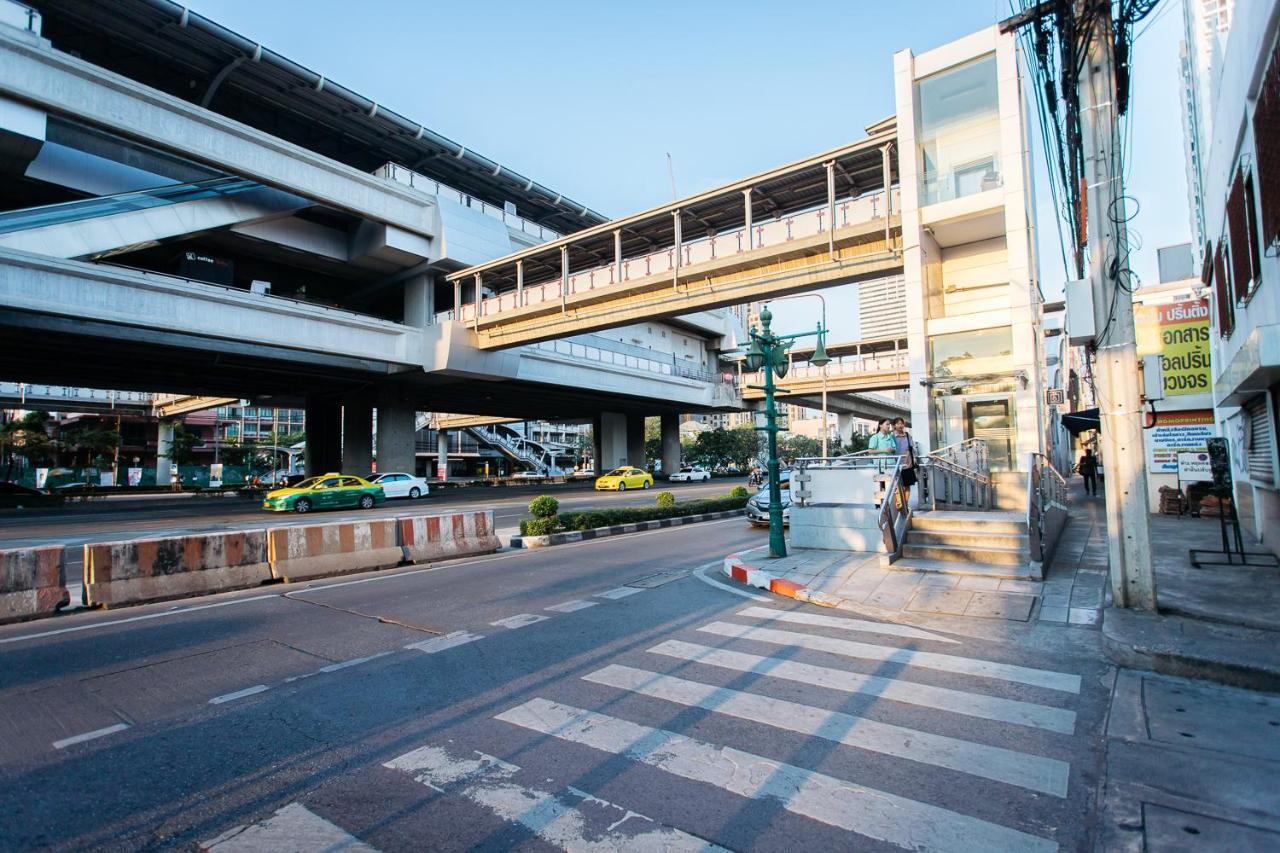T3 Two Bedrooms Wifi Full Kitchen 1 Min To Bts Bangkok Kültér fotó